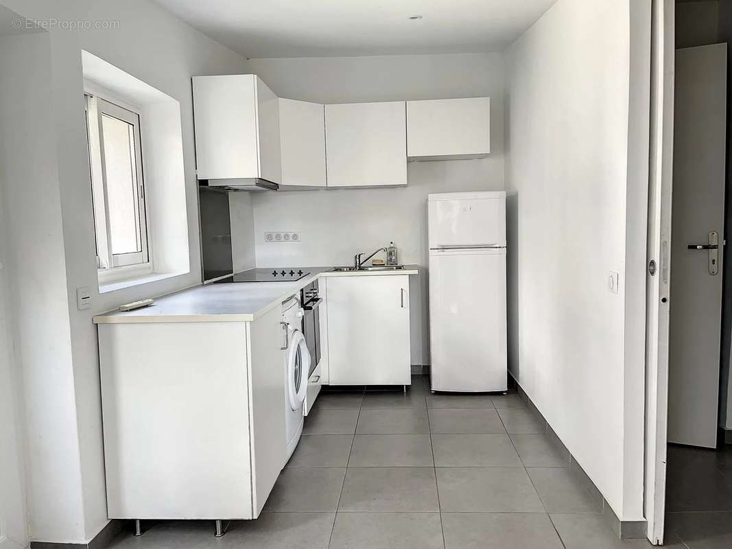 Appartement à SAUSSET-LES-PINS