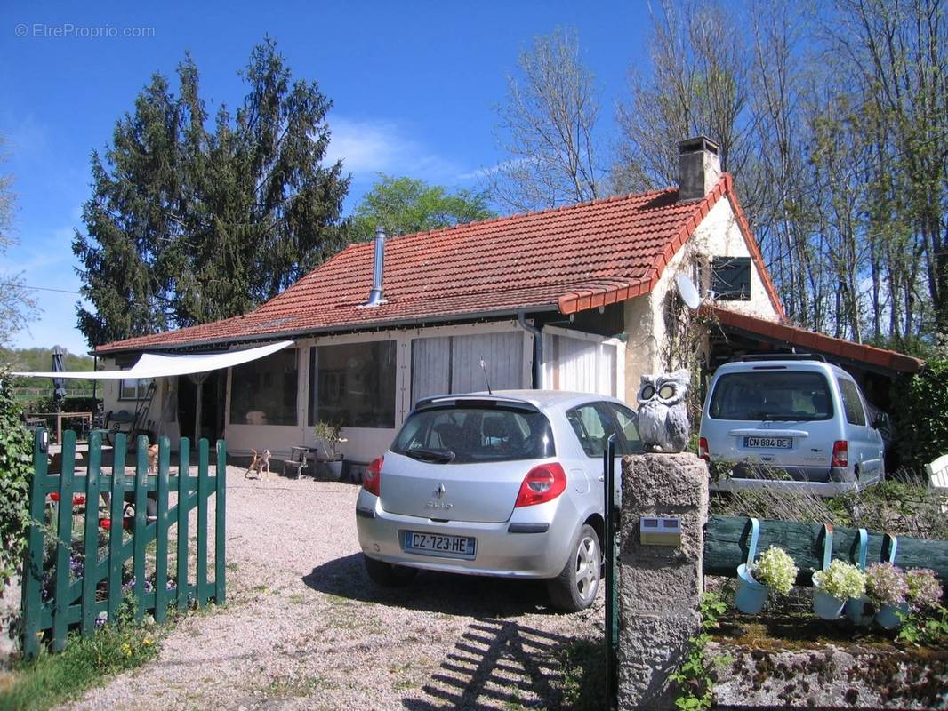 Maison à MONTIGNY-SUR-CANNE