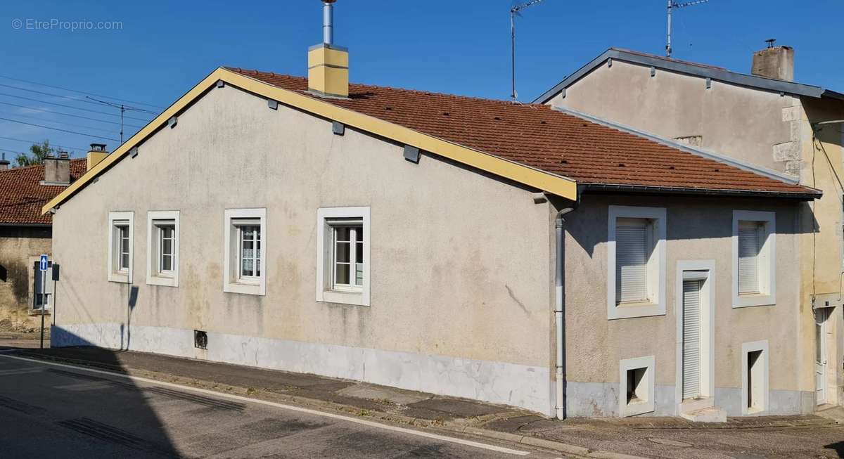 Maison à VADONVILLE