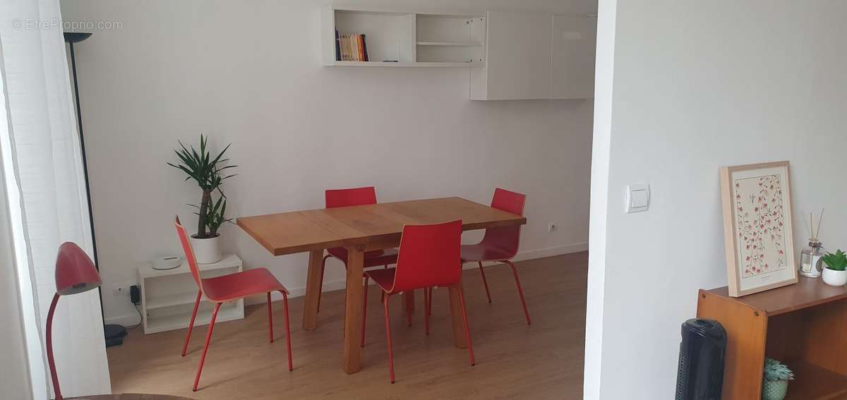 Appartement à PARIS-11E