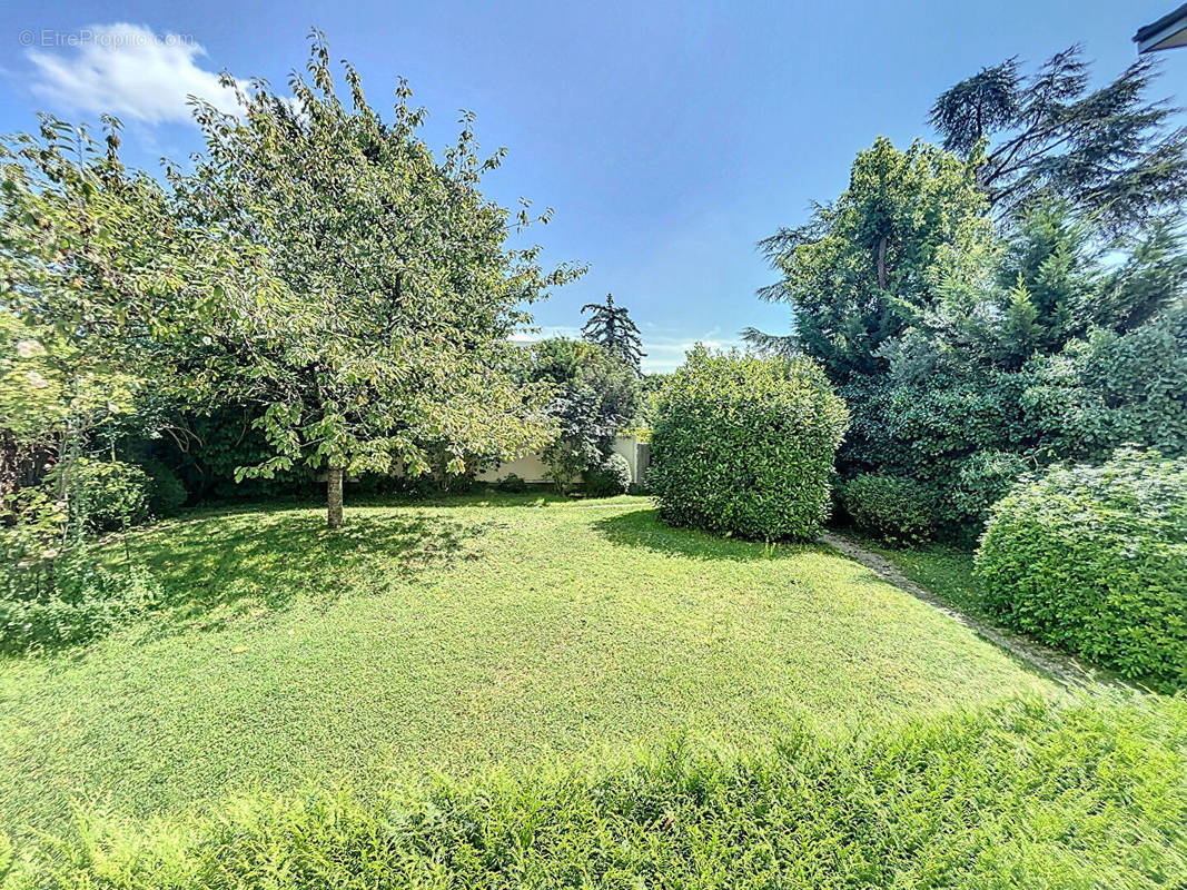 Appartement à SAINT-CLOUD