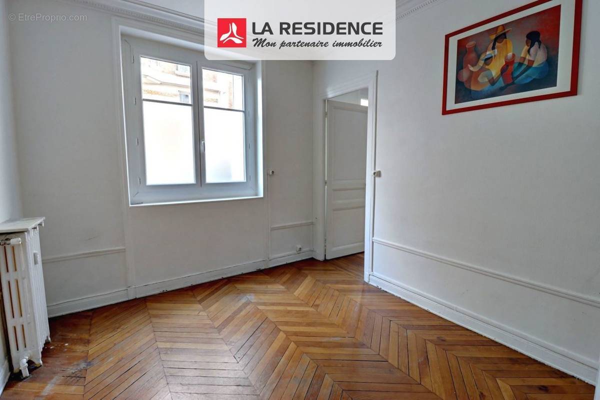 Appartement à ISSY-LES-MOULINEAUX