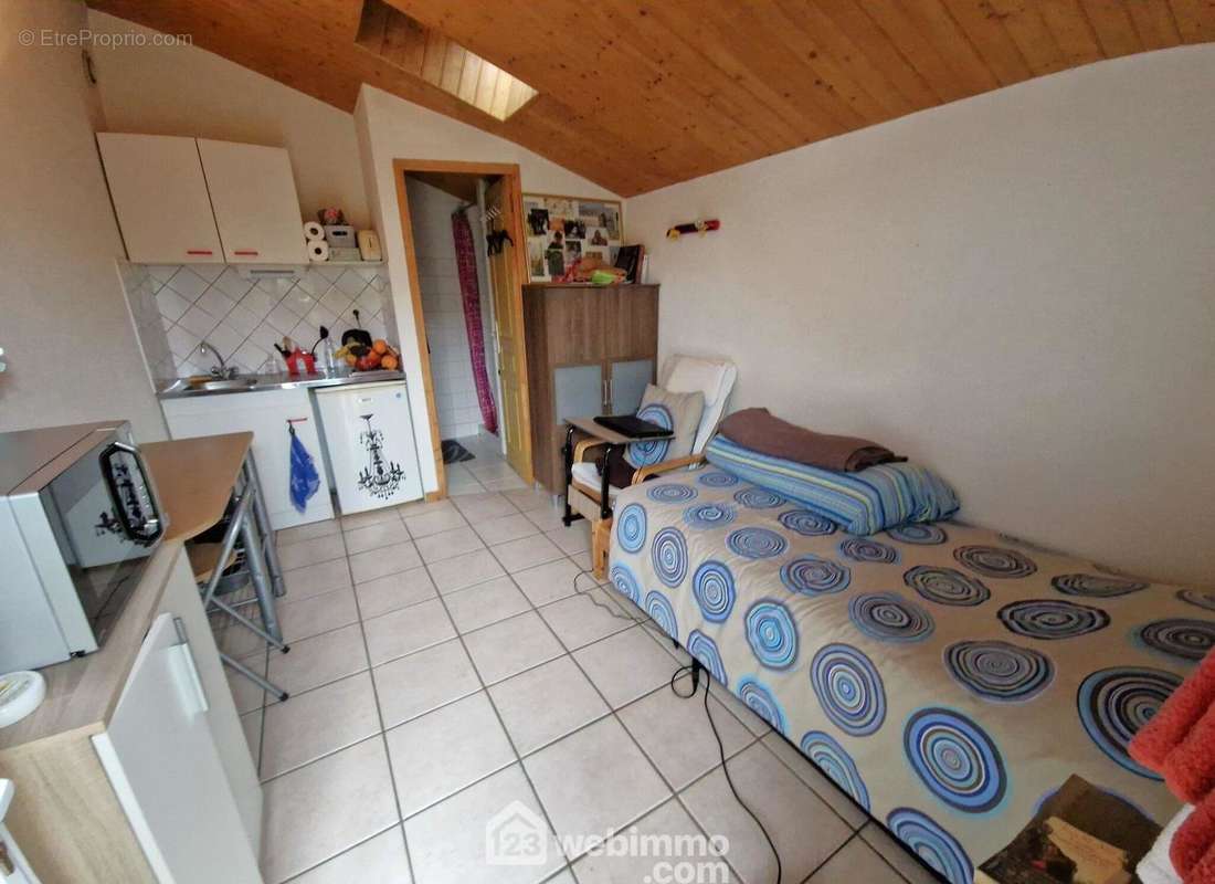 Logement 3 de 14 m² - Appartement à LA ROCHE-SUR-YON