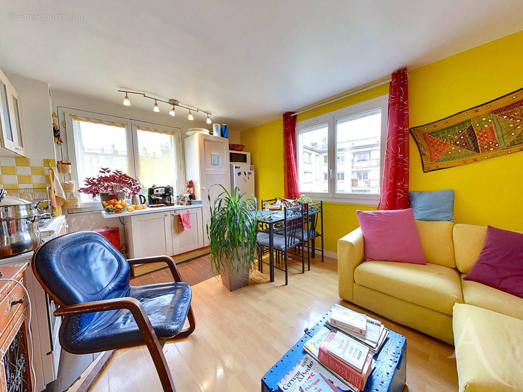 Appartement à MONTREUIL