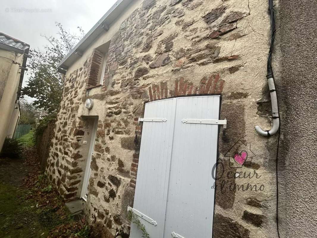 Maison à SAINT-LEGER-SOUS-CHOLET