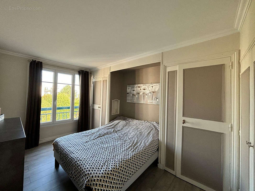 Appartement à RUEIL-MALMAISON