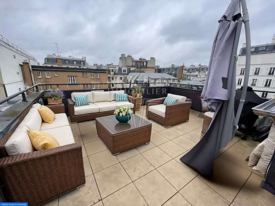 Appartement à PARIS-17E