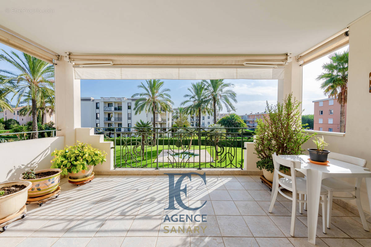 Appartement à SANARY-SUR-MER