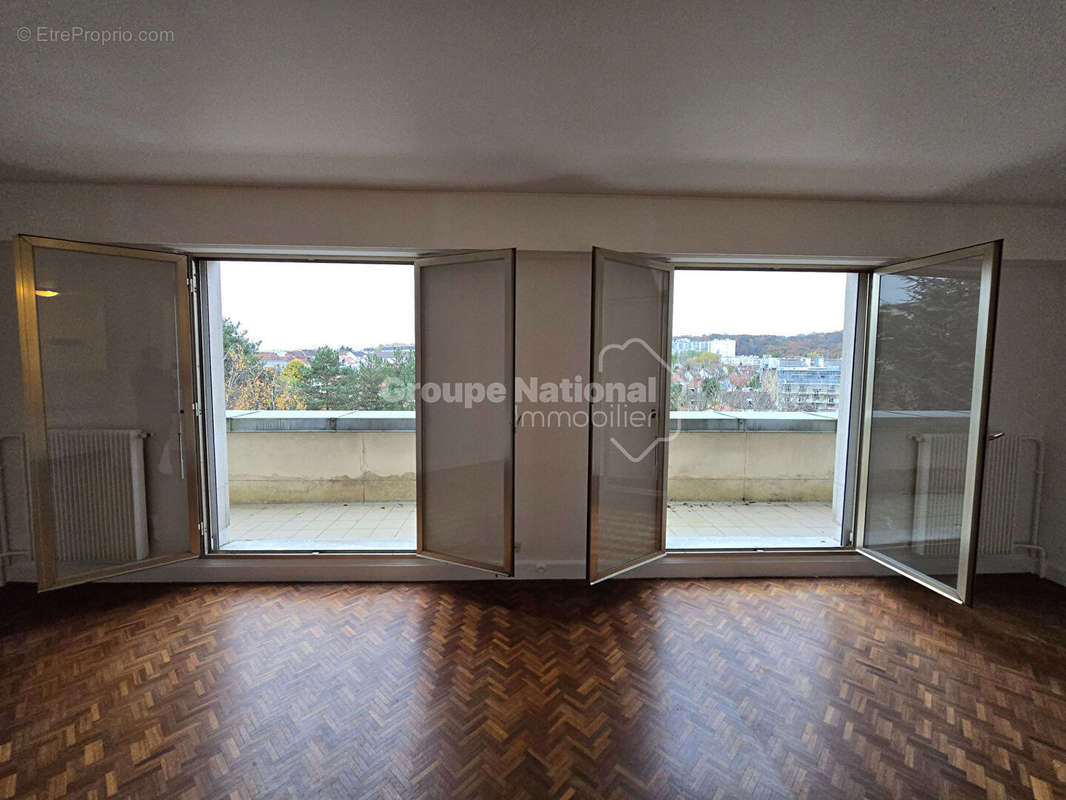 Appartement à VERSAILLES