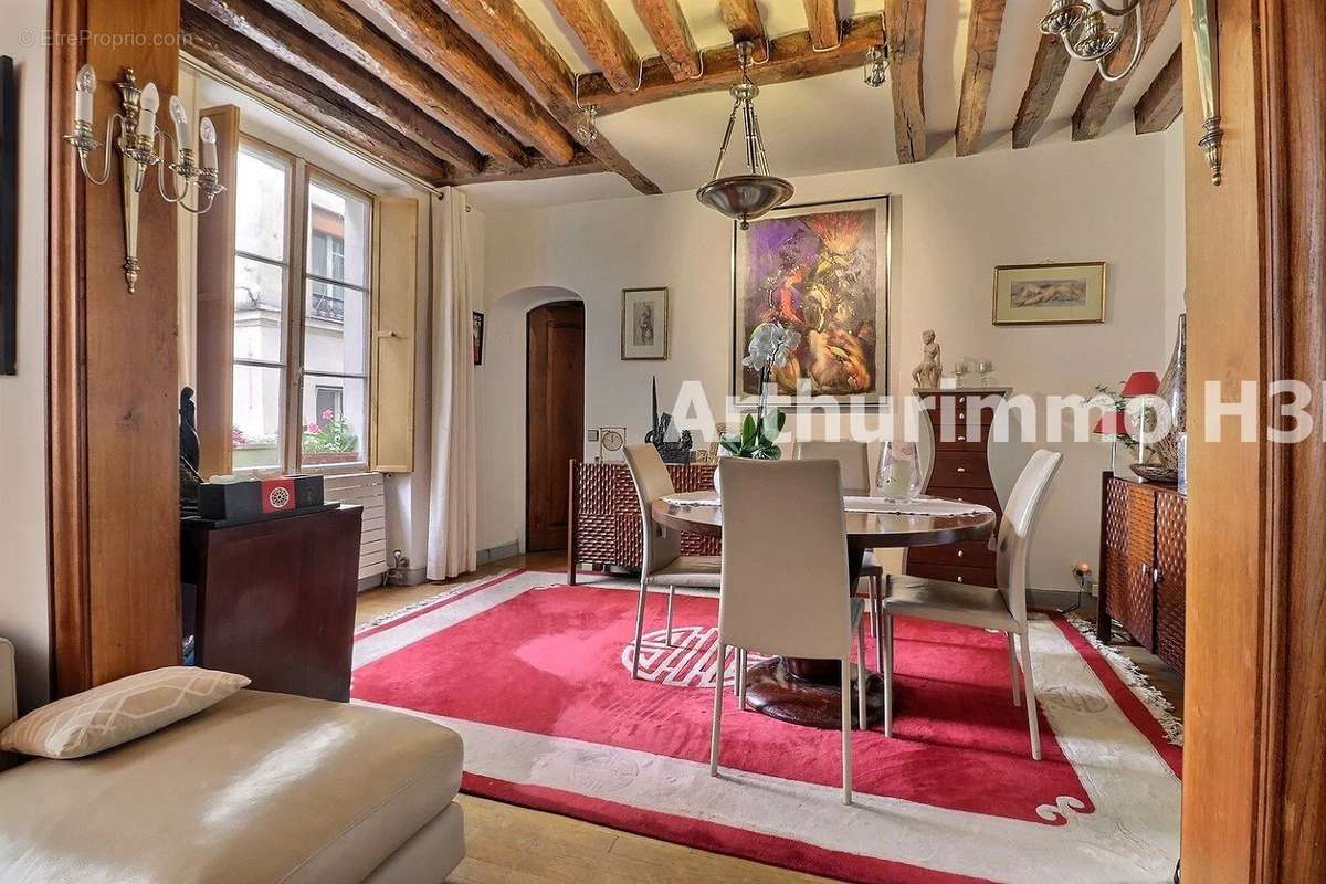 Appartement à PARIS-6E