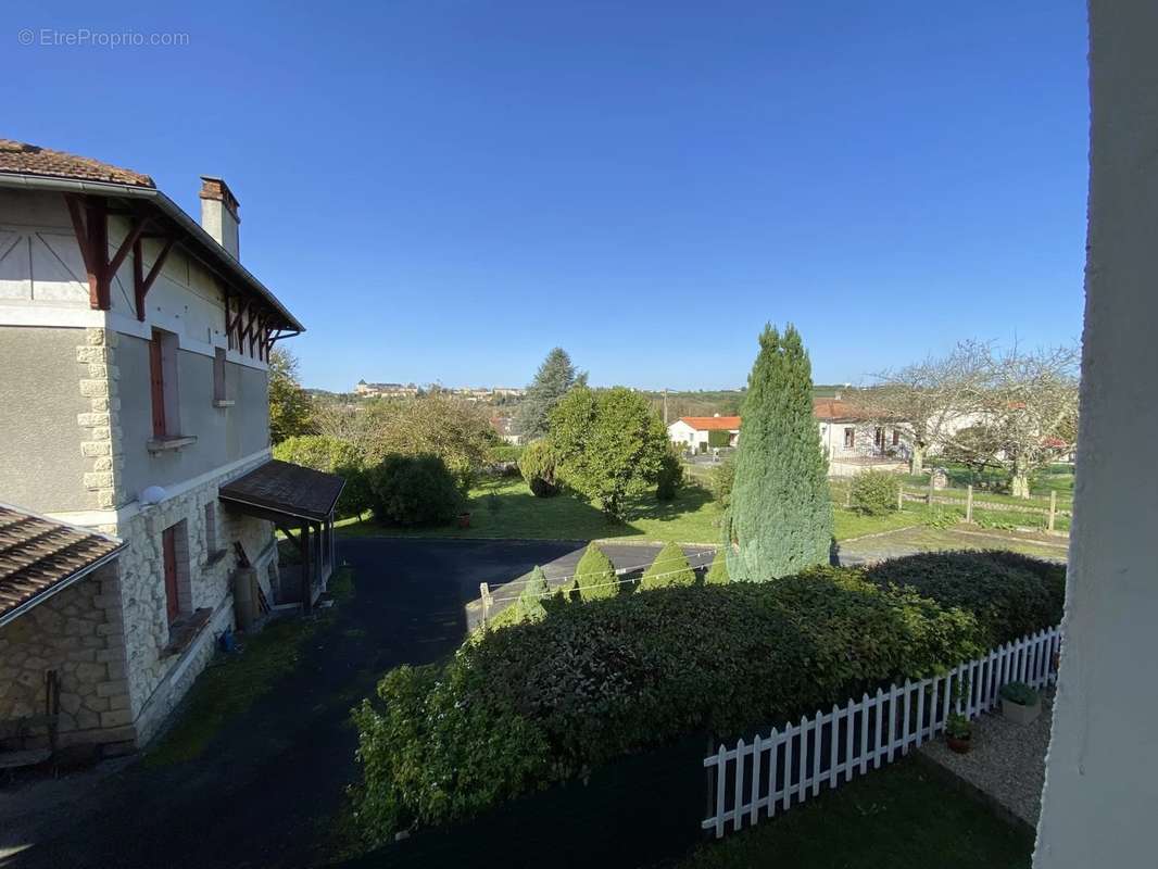 Maison à CHALAIS