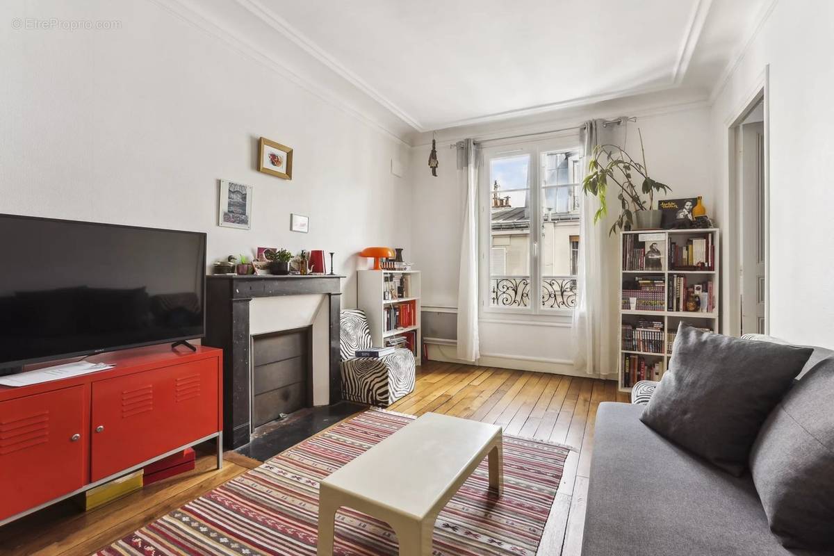 Appartement à PARIS-12E