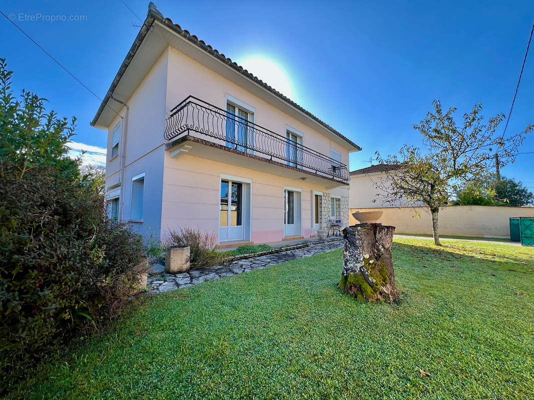 Maison à VILLENEUVE-SUR-LOT