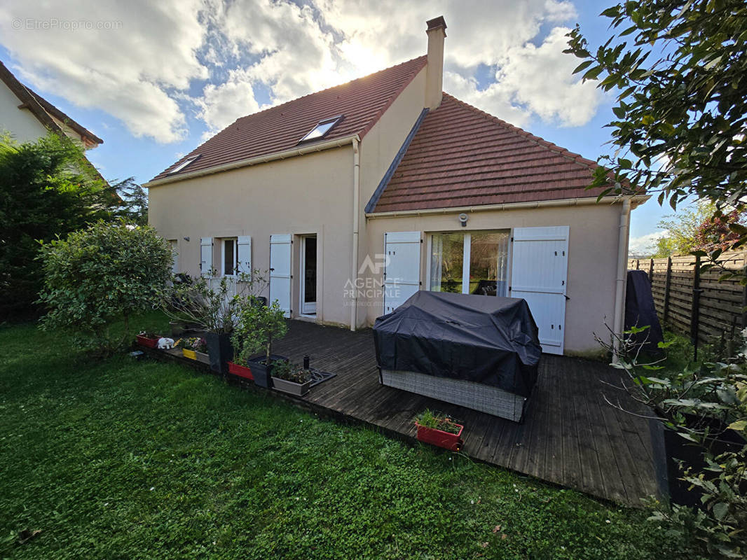 Maison à CERGY