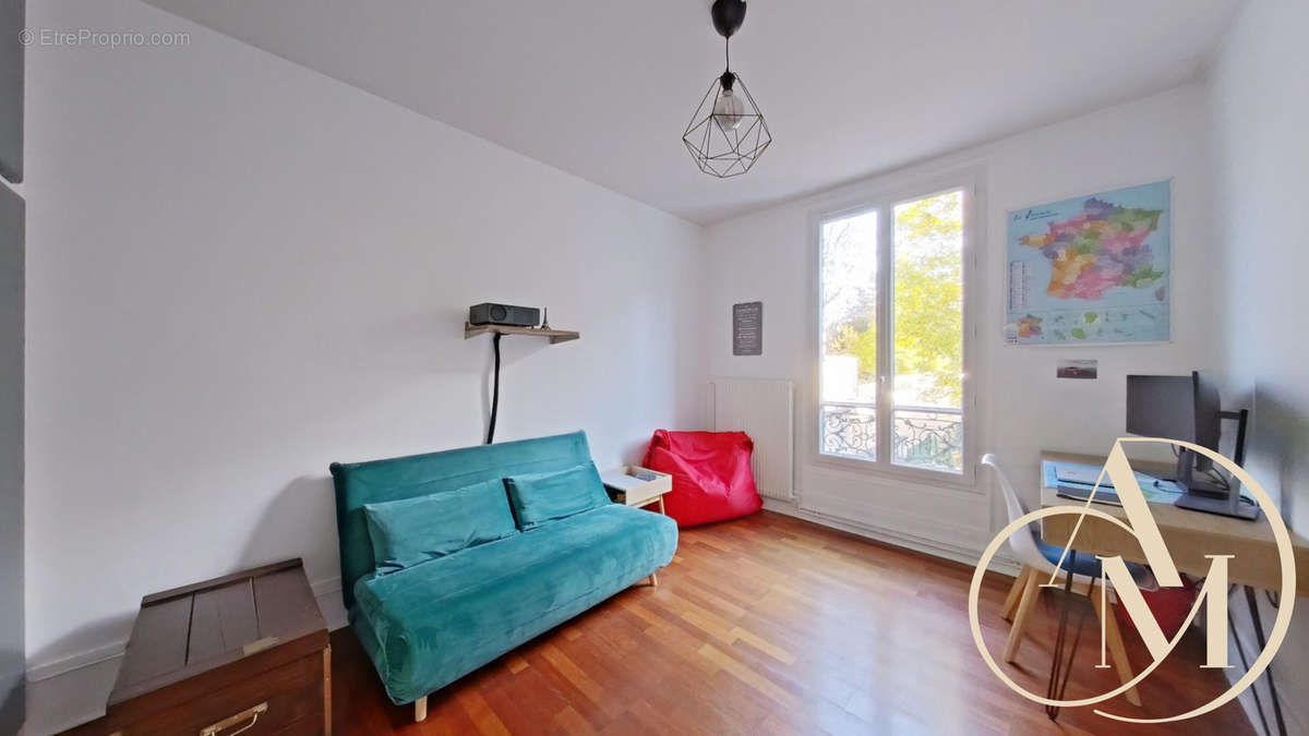 Appartement à ENGHIEN-LES-BAINS