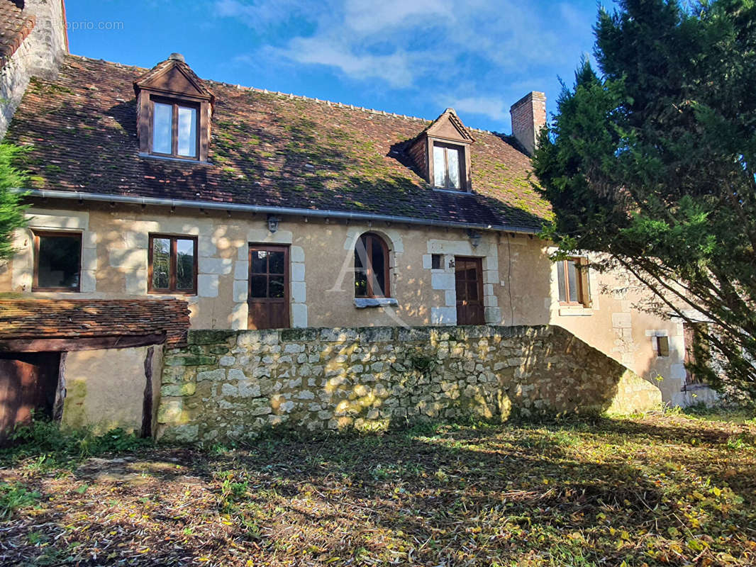 Maison à VILLENTROIS