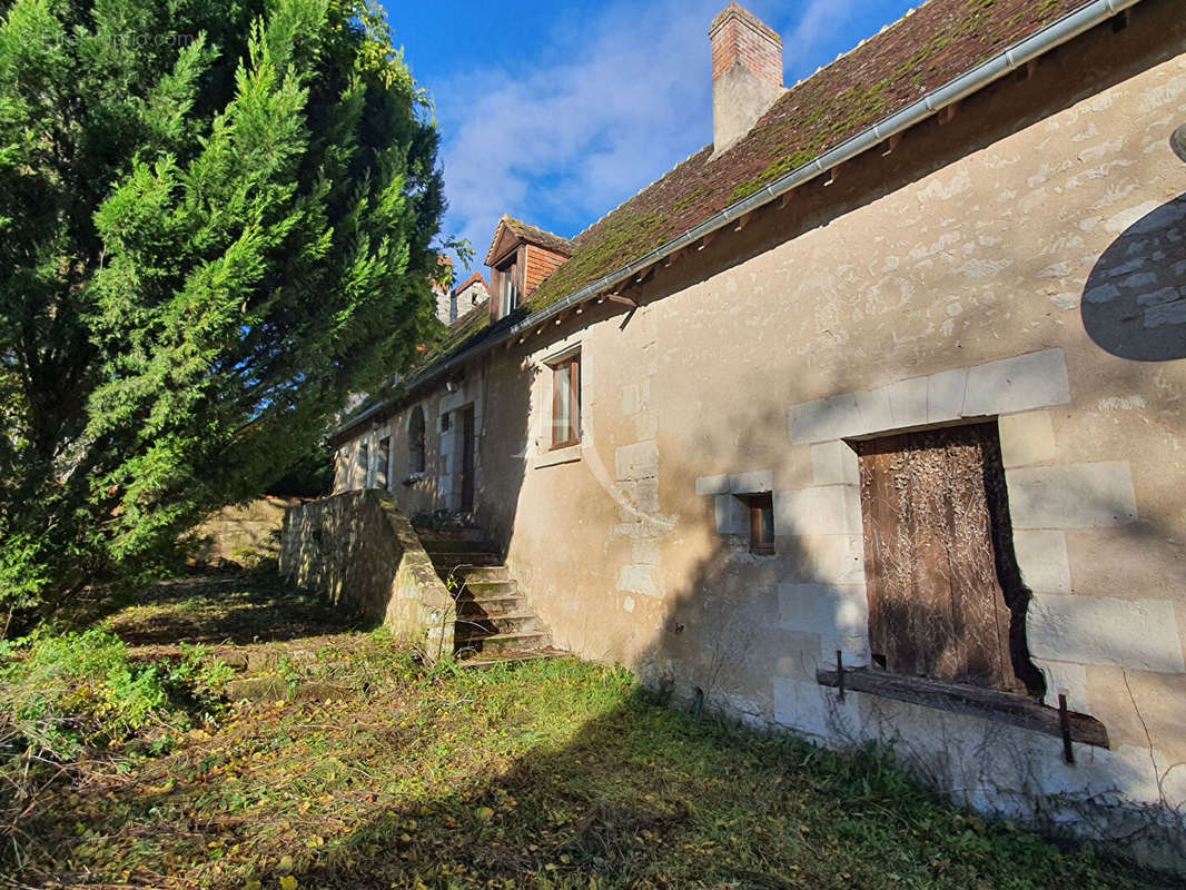 Maison à VILLENTROIS