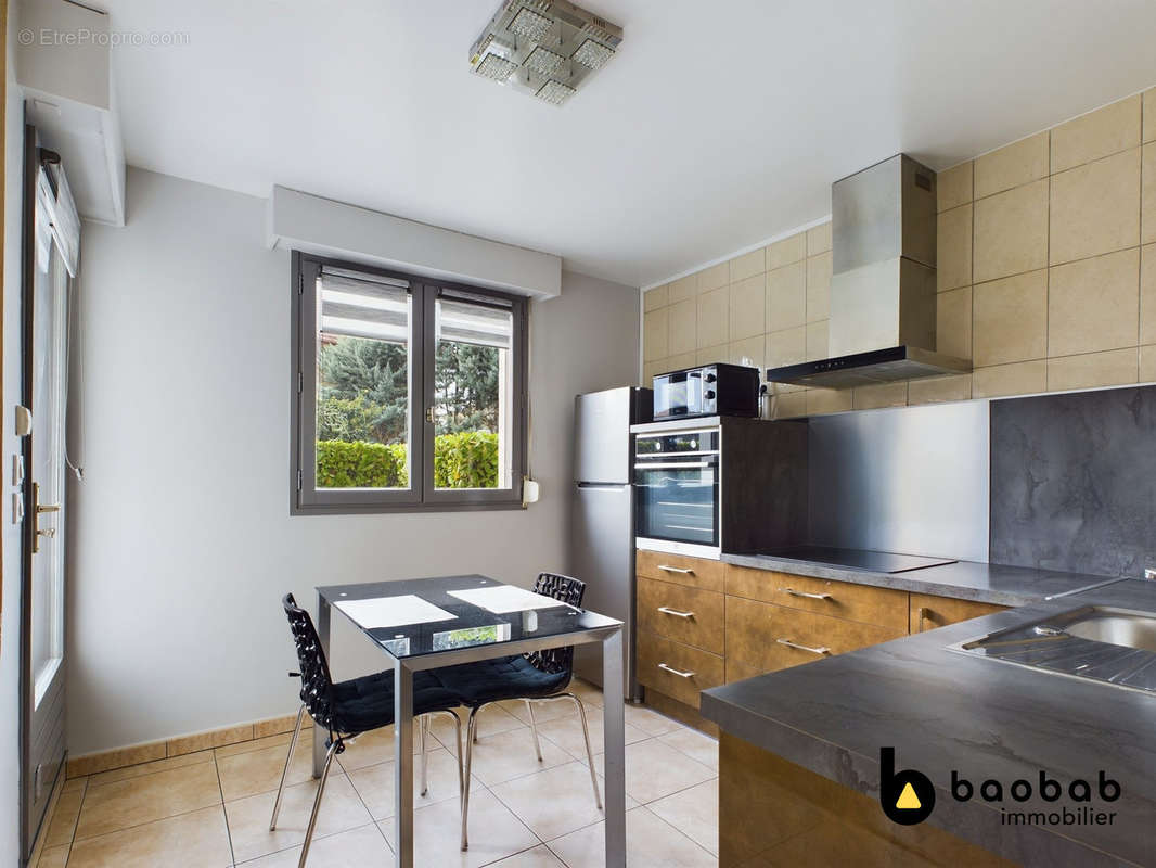 Appartement à AIX-LES-BAINS