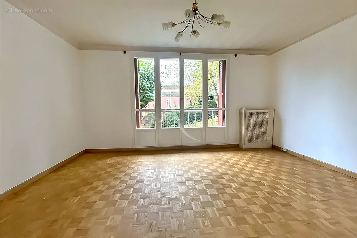 Appartement à VITRY-SUR-SEINE