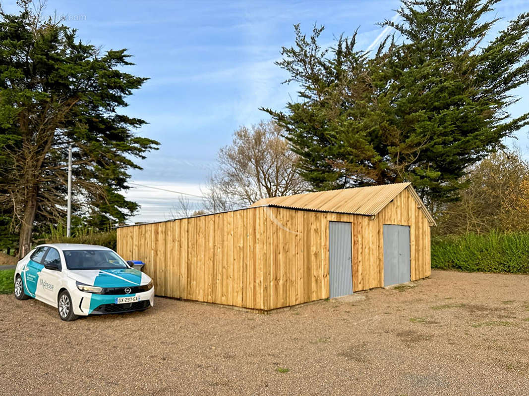 Maison à LE PERRIER