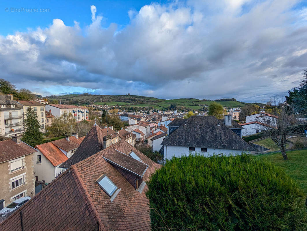 Maison à AURILLAC