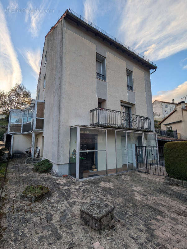 Maison à AURILLAC