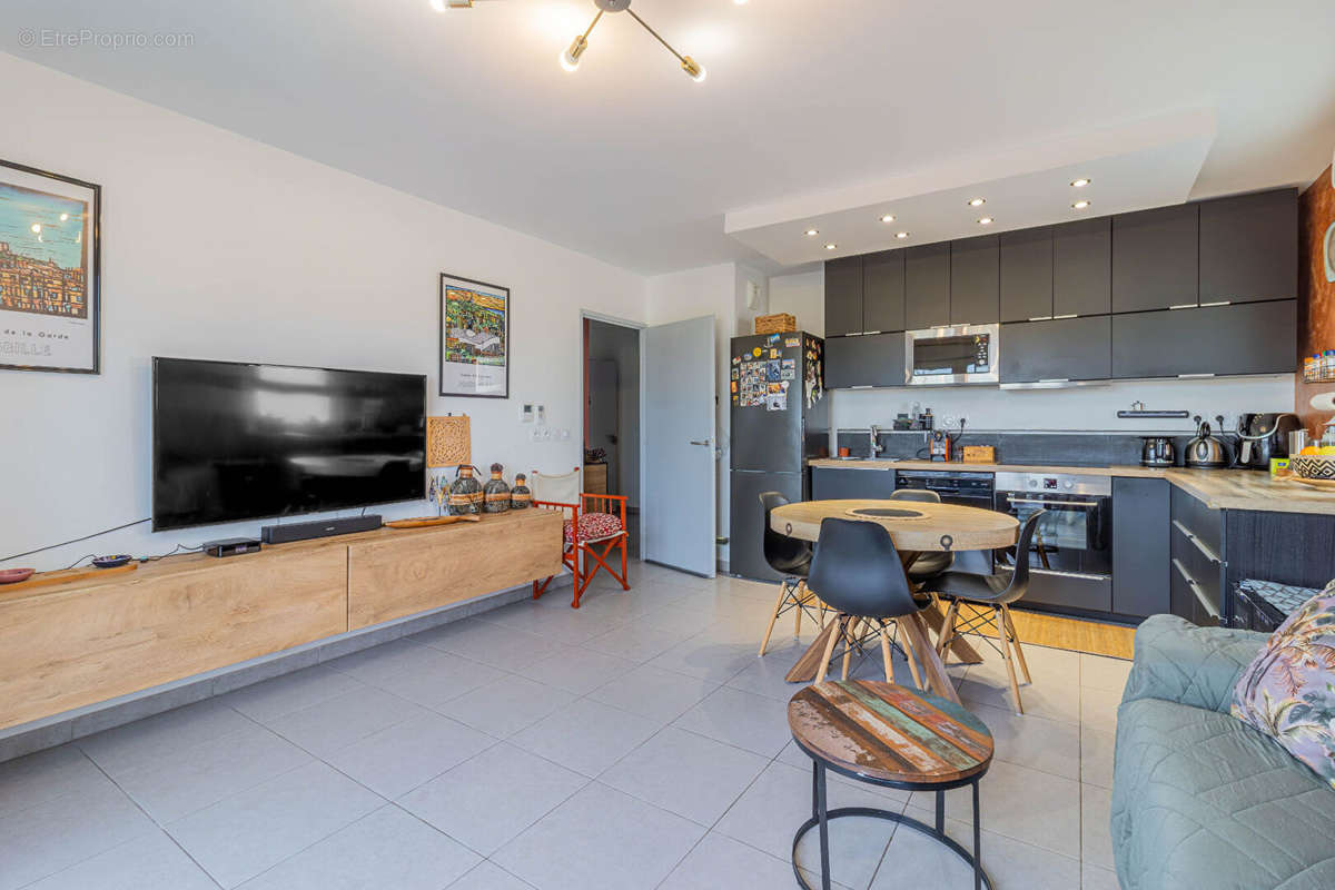 Appartement à MARSEILLE-10E