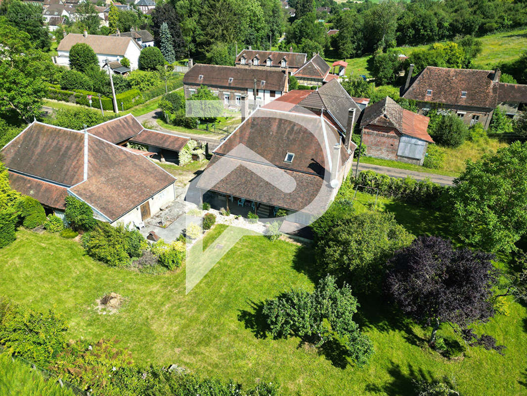 Maison à MARAYE-EN-OTHE