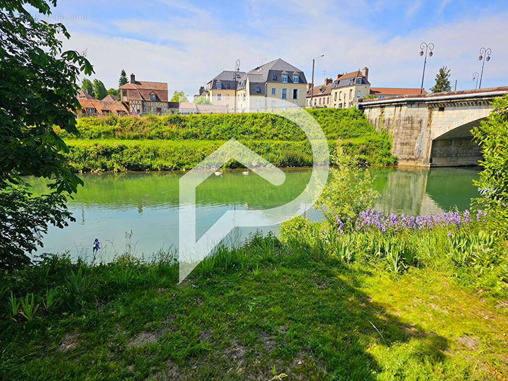 Maison à NOGENT-SUR-SEINE