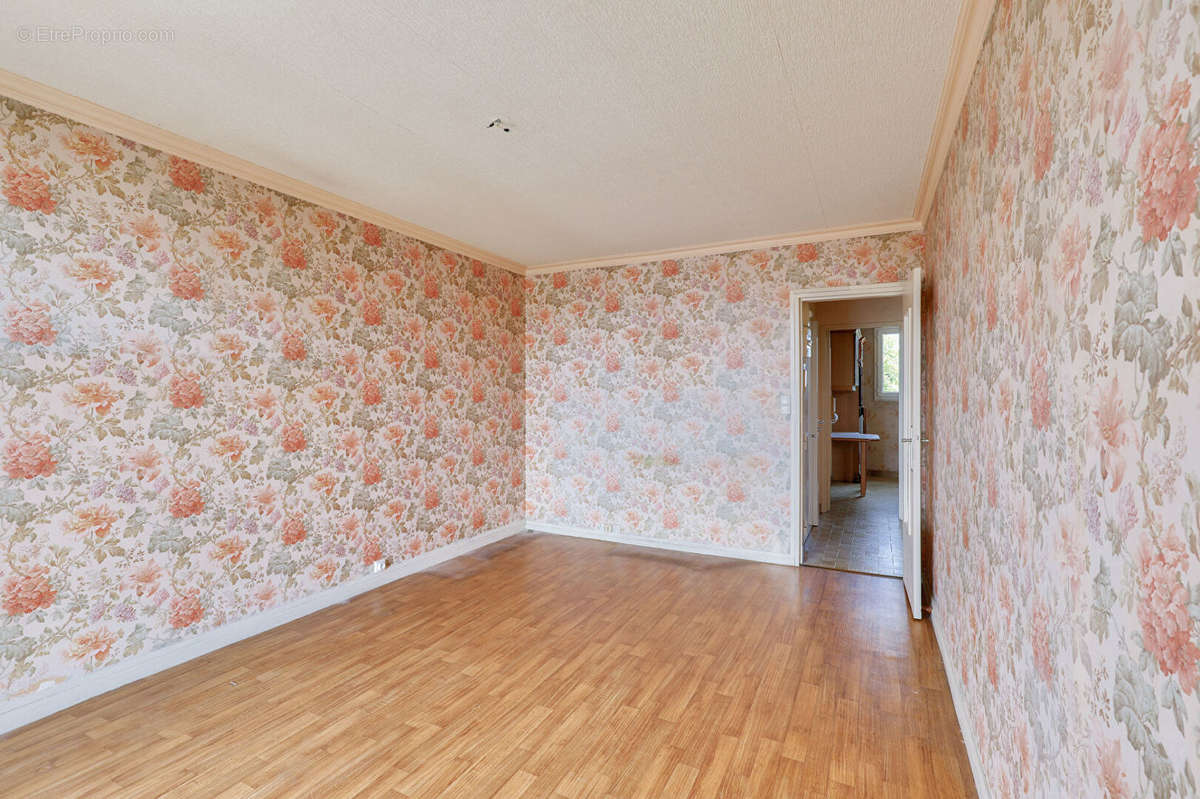 Appartement à COLOMBES