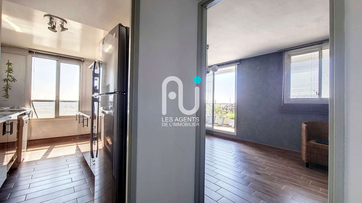 Appartement à ASNIERES-SUR-SEINE