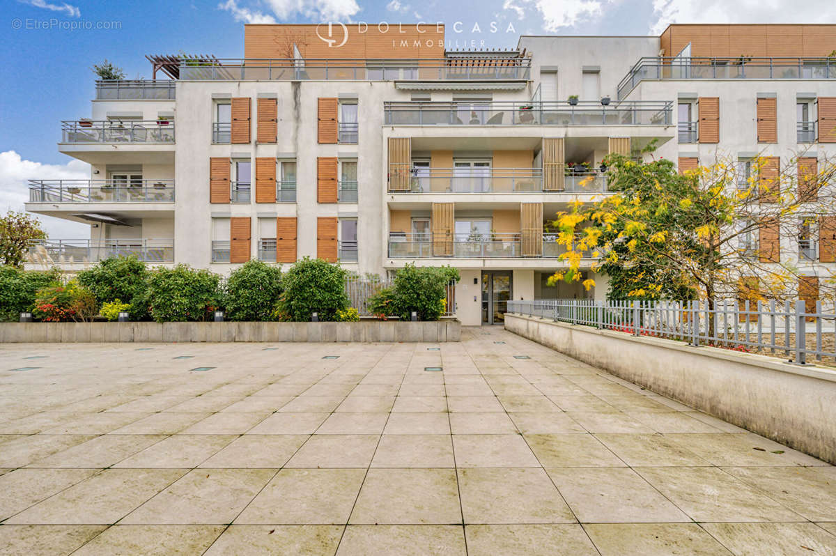 Appartement à LE PERREUX-SUR-MARNE