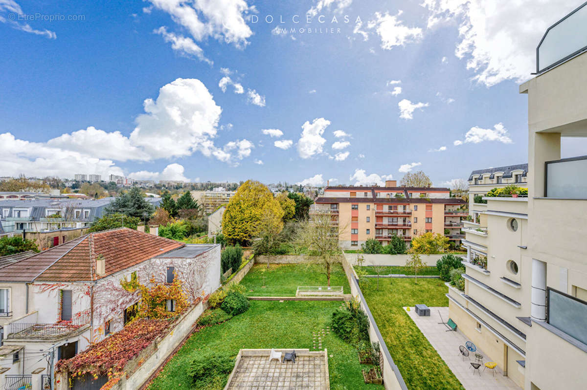 Appartement à LE PERREUX-SUR-MARNE