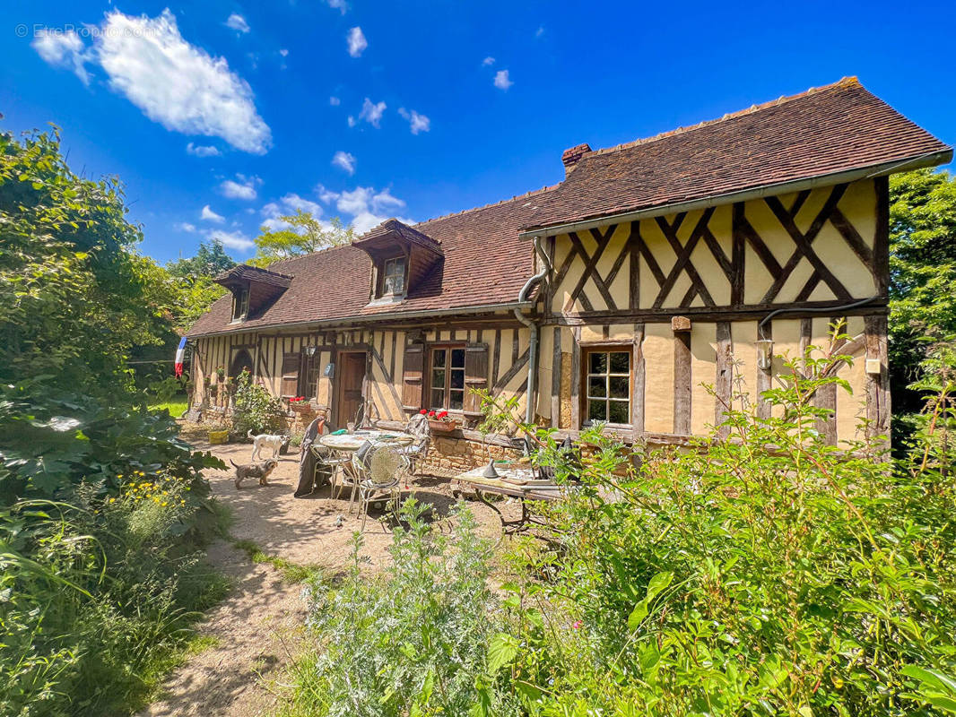 Maison à VIMOUTIERS