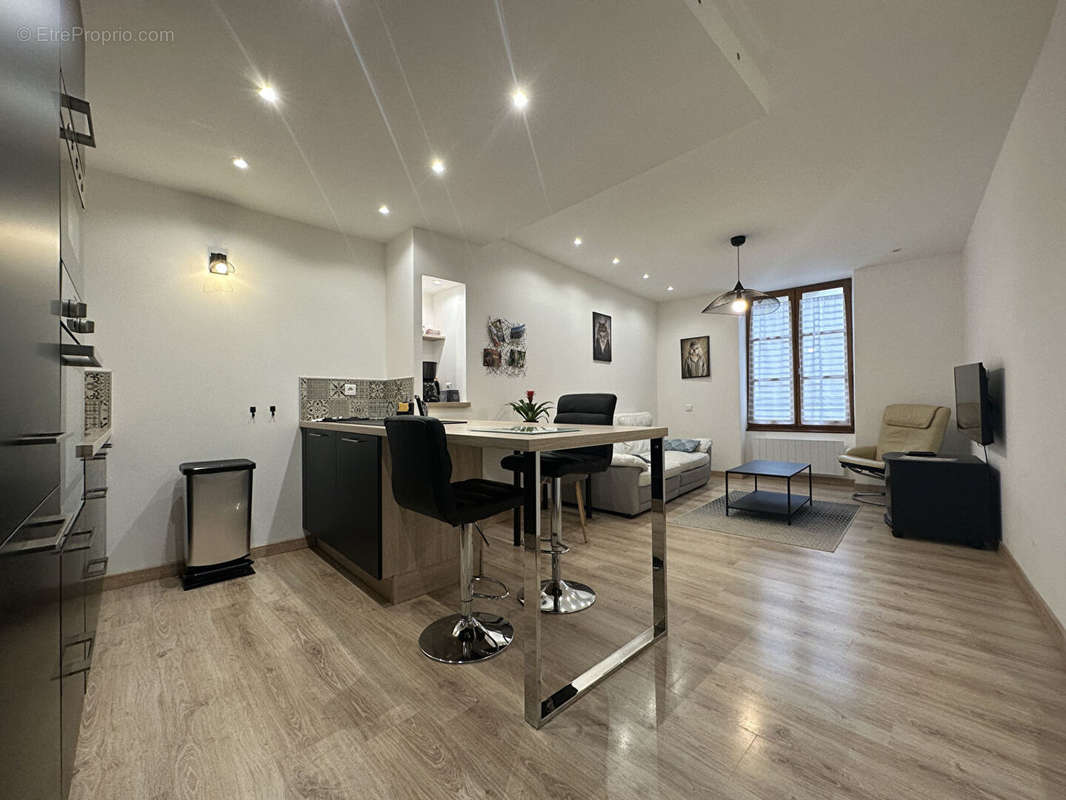 Appartement à LONS-LE-SAUNIER