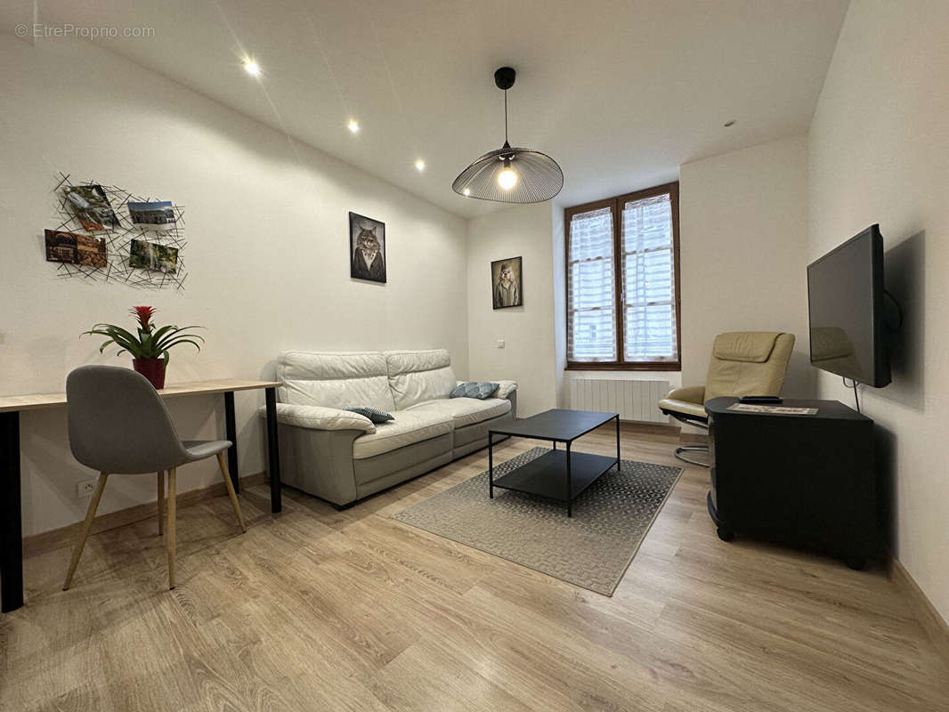 Appartement à LONS-LE-SAUNIER