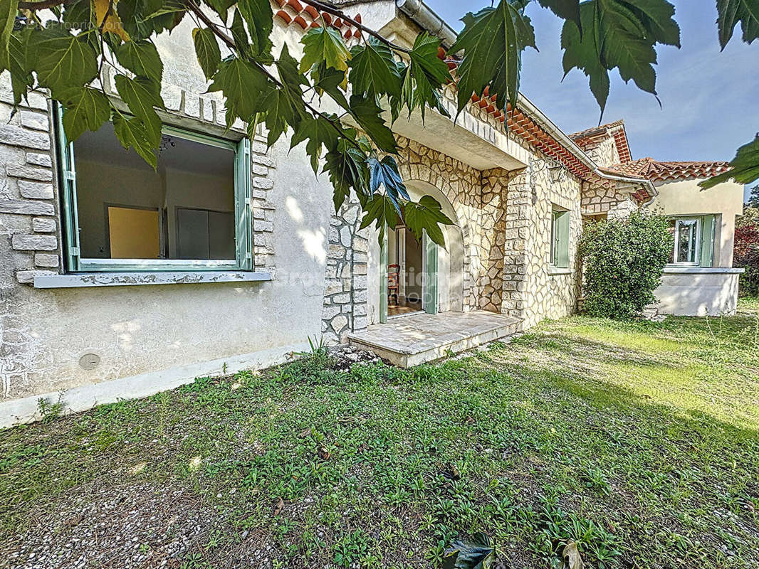 Maison à CHEVAL-BLANC