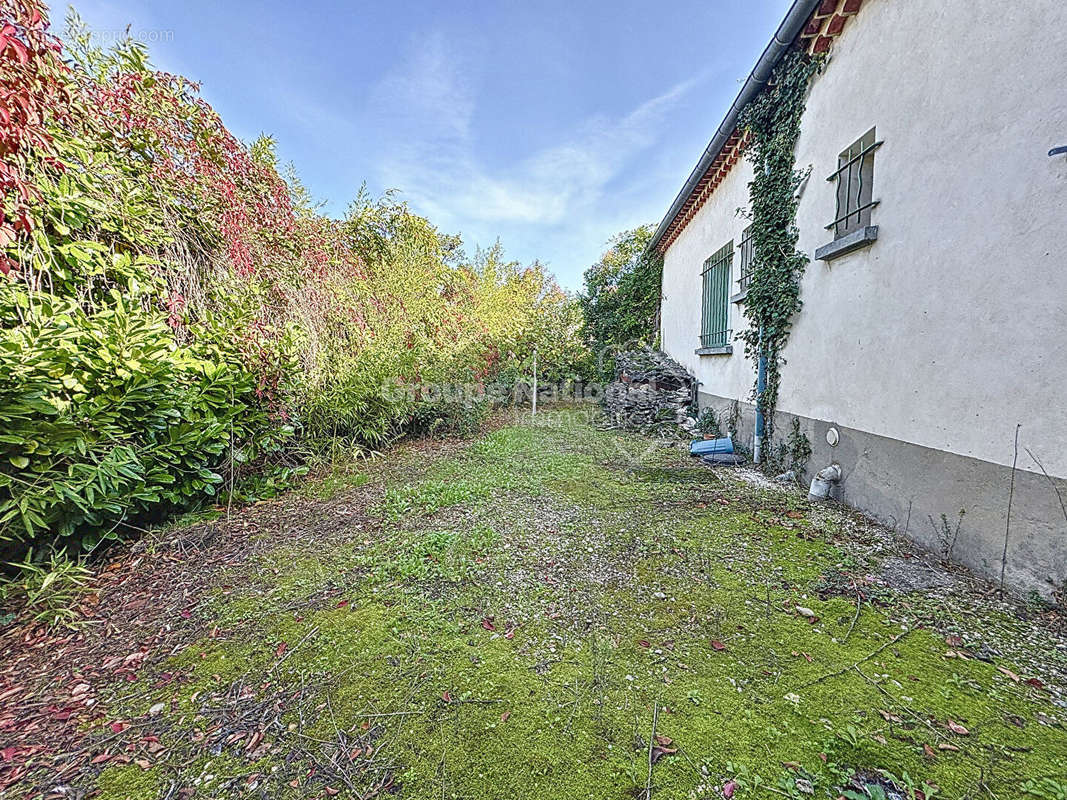 Maison à CHEVAL-BLANC