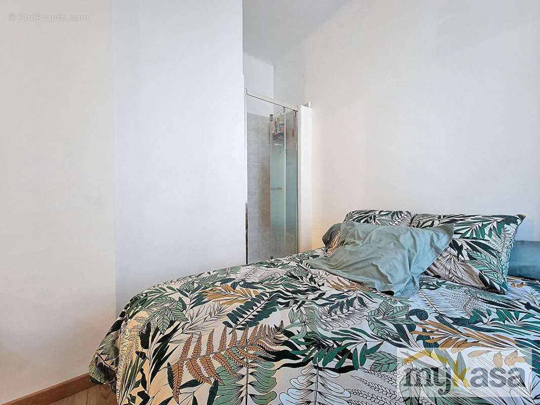 Appartement à MARSEILLE-6E