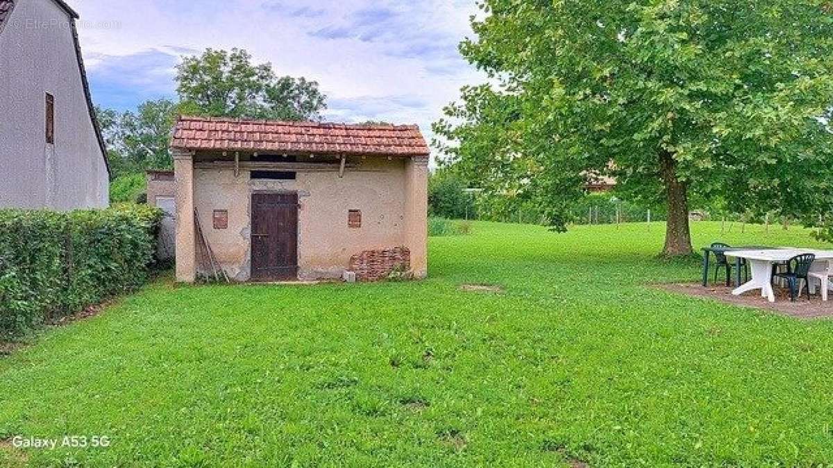 Photo 3 - Maison à SAVIGNY-SUR-SEILLE