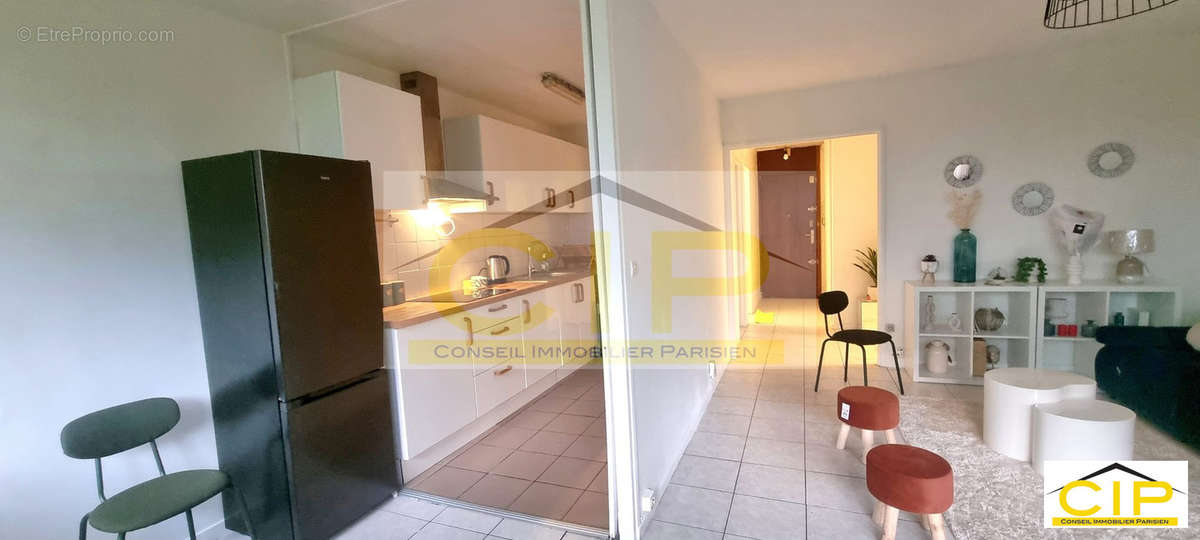 Appartement à PARIS-19E