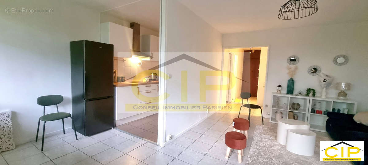 Appartement à PARIS-19E