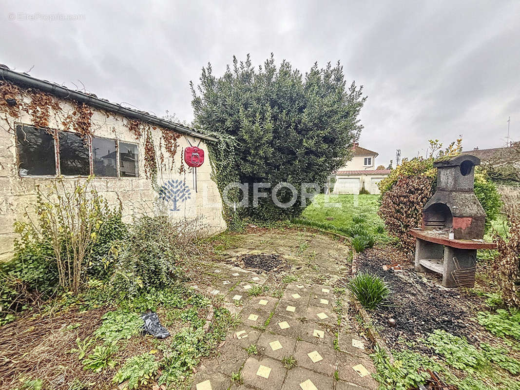 Maison à TERGNIER