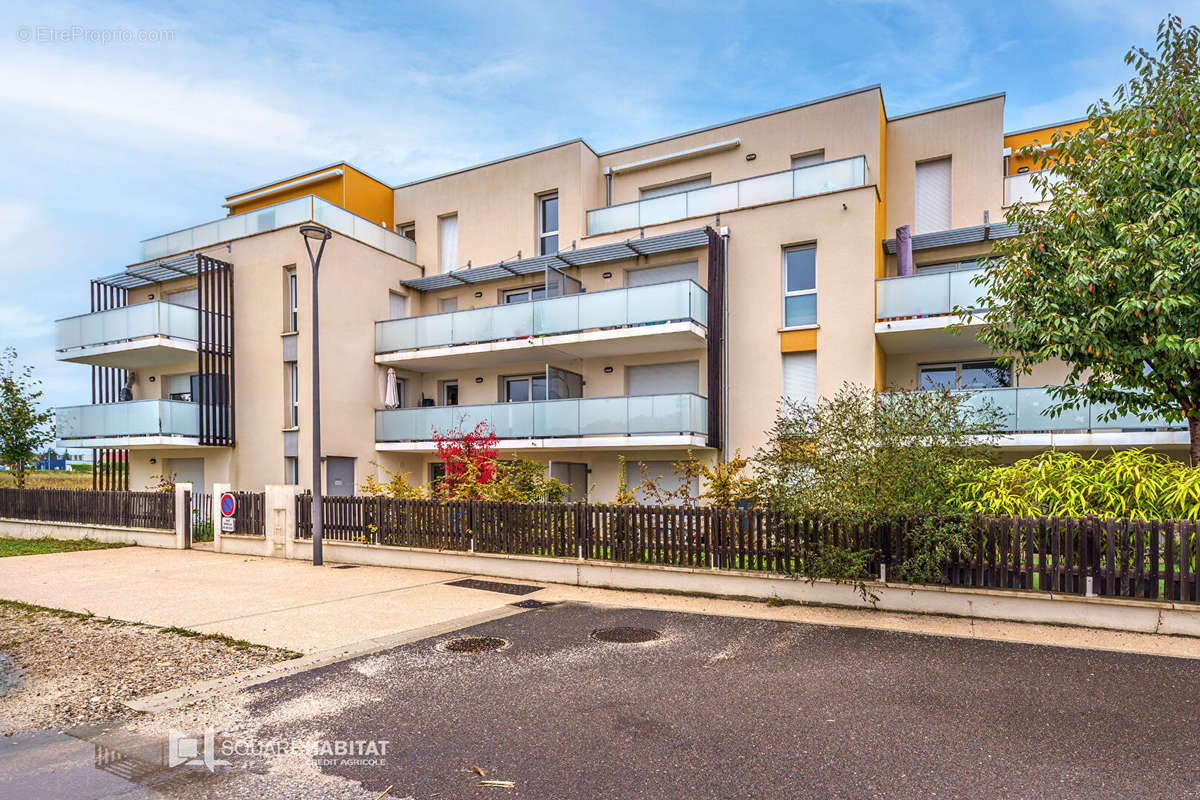 Appartement à CHEVIGNY-SAINT-SAUVEUR