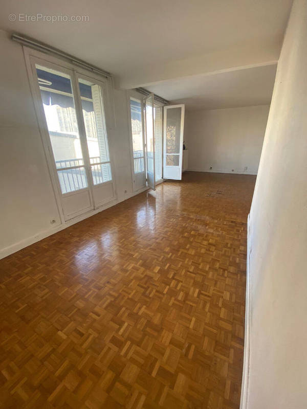 Appartement à BOULOGNE-BILLANCOURT