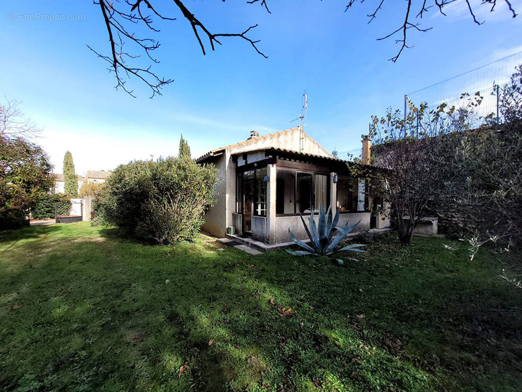 Maison à SAINT-PAUL-TROIS-CHATEAUX