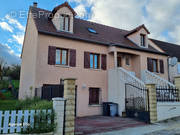 Maison à SAINT-FLORENTIN