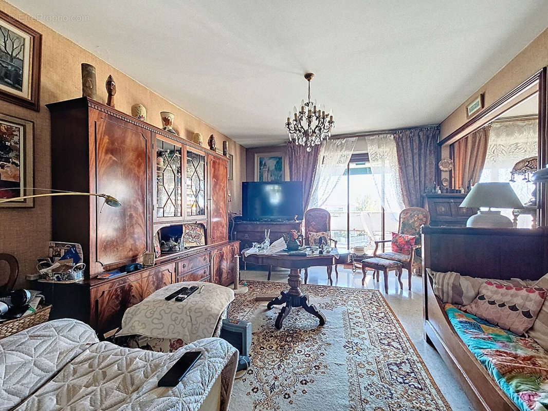 Appartement à MARSEILLE-12E