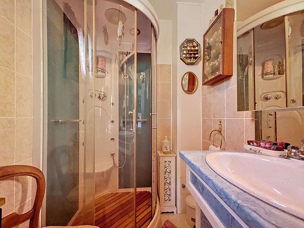 Appartement à MARSEILLE-12E