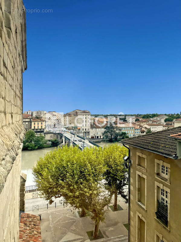 Appartement à ROMANS-SUR-ISERE